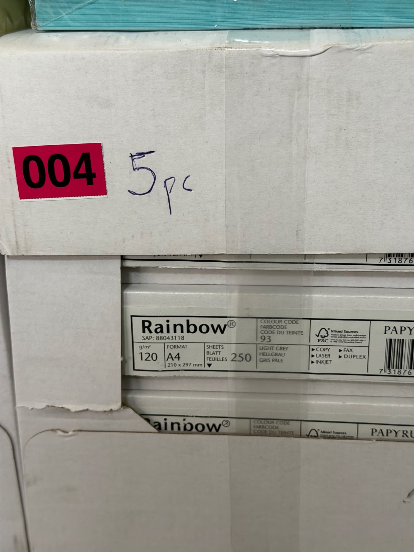 Rainbow Light Grey (colour code 93)